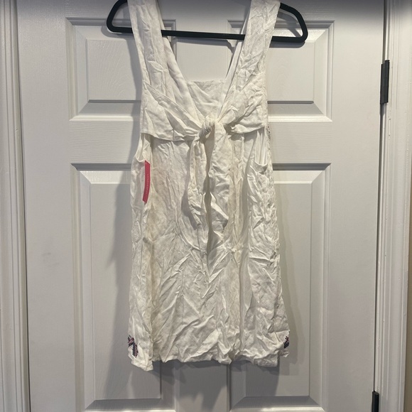 Xhilaration Whit Tunic Top NEW WITH TAGS - Picture 7 of 7